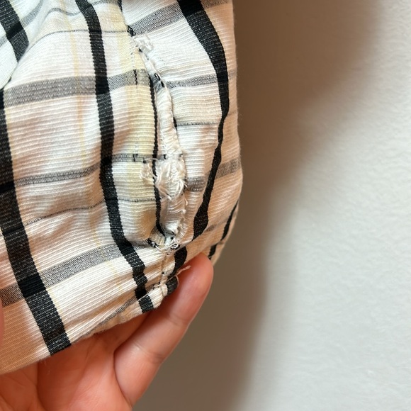 Levi’s puff sleeve top - Picture 4 of 4